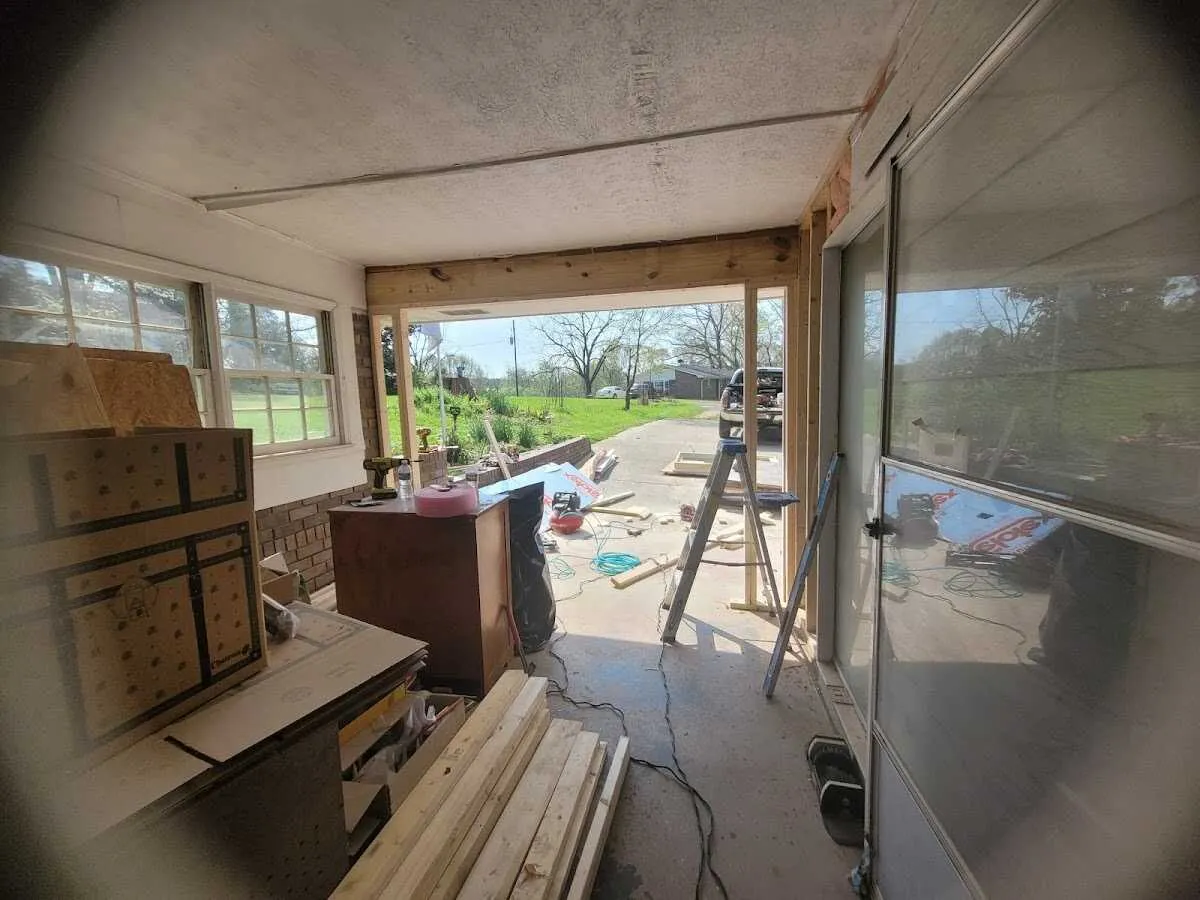 Air movers and dehumidifier for Water Mitigation Services in Yuba City